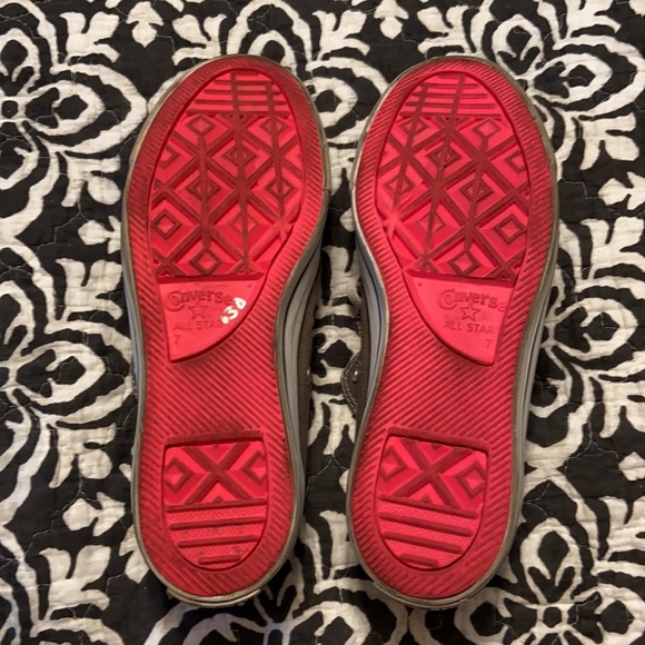 Converse Low Tops - Picture 4 of 8